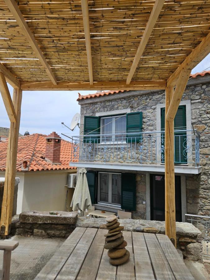 Traditional Stone House Thanos ภายนอก รูปภาพ